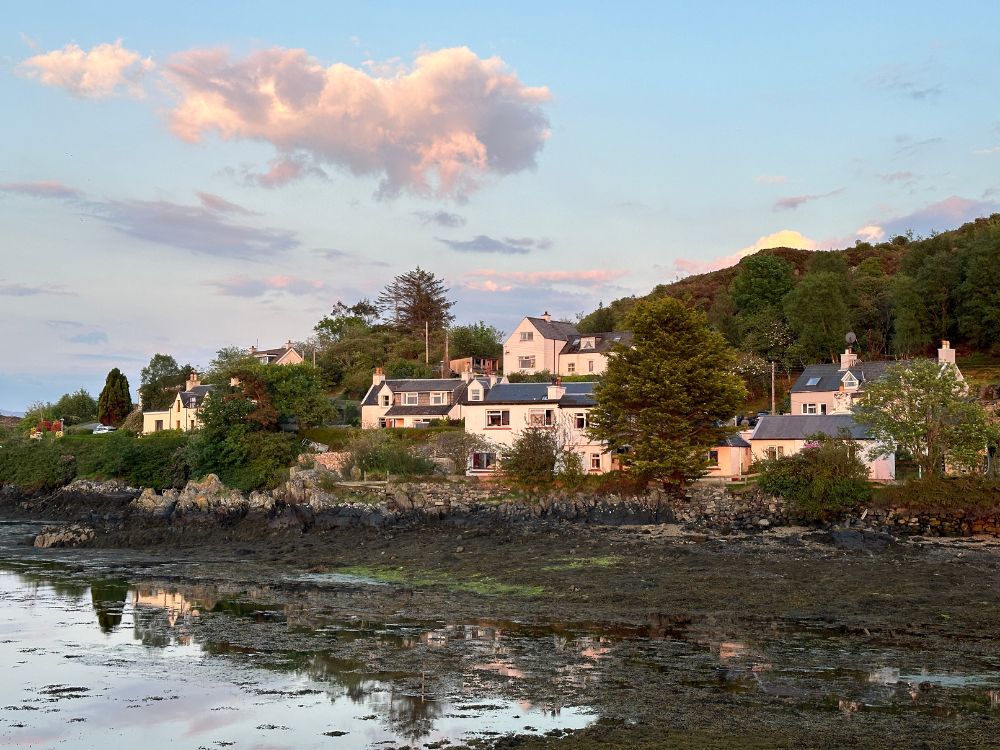 Lochbuie Guest House - Isle of Skye