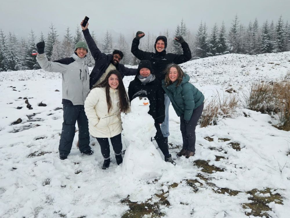 Snow on a MacBackpackers Scotland Bus Tour